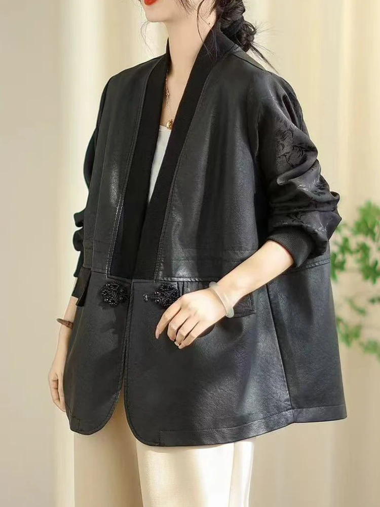 Amax LuluE Chinese 2025 Autumn Ladies Fashion Patchwork Faux Leather Jackets Womens Loose V Neck PU Coat Luxury Vintage Outwear