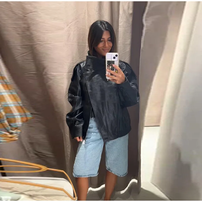 Street Metal Buckle Short Leather Jackets Women Solid Lapel Zipper Long Sleeve Warm Coats 2025 Autumn Lady Chic Thick Outwears