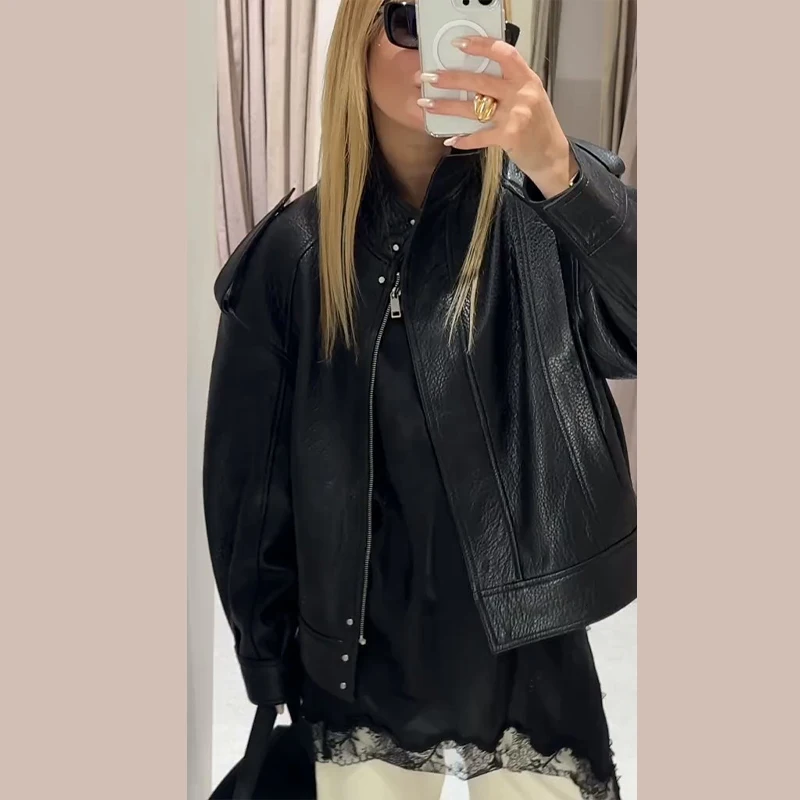 Street Metal Buckle Short Leather Jackets Women Solid Lapel Zipper Long Sleeve Warm Coats 2025 Autumn Lady Chic Thick Outwears