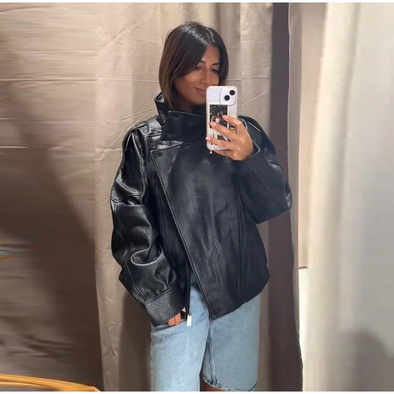 Street Metal Buckle Short Leather Jackets Women Solid Lapel Zipper Long Sleeve Warm Coats 2025 Autumn Lady Chic Thick Outwears