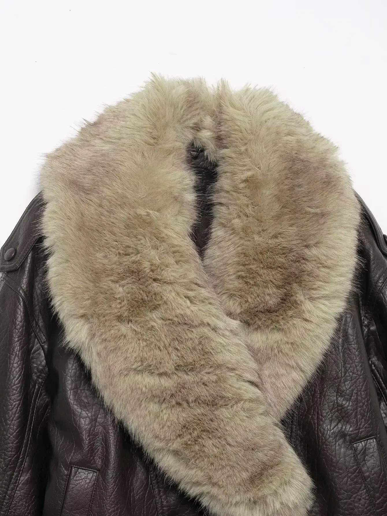 2026 Winter Women Loose Faux Leather Jacket Fashion Removed Big Fur Collar Causal Coat High Street Double Breasted Outwear