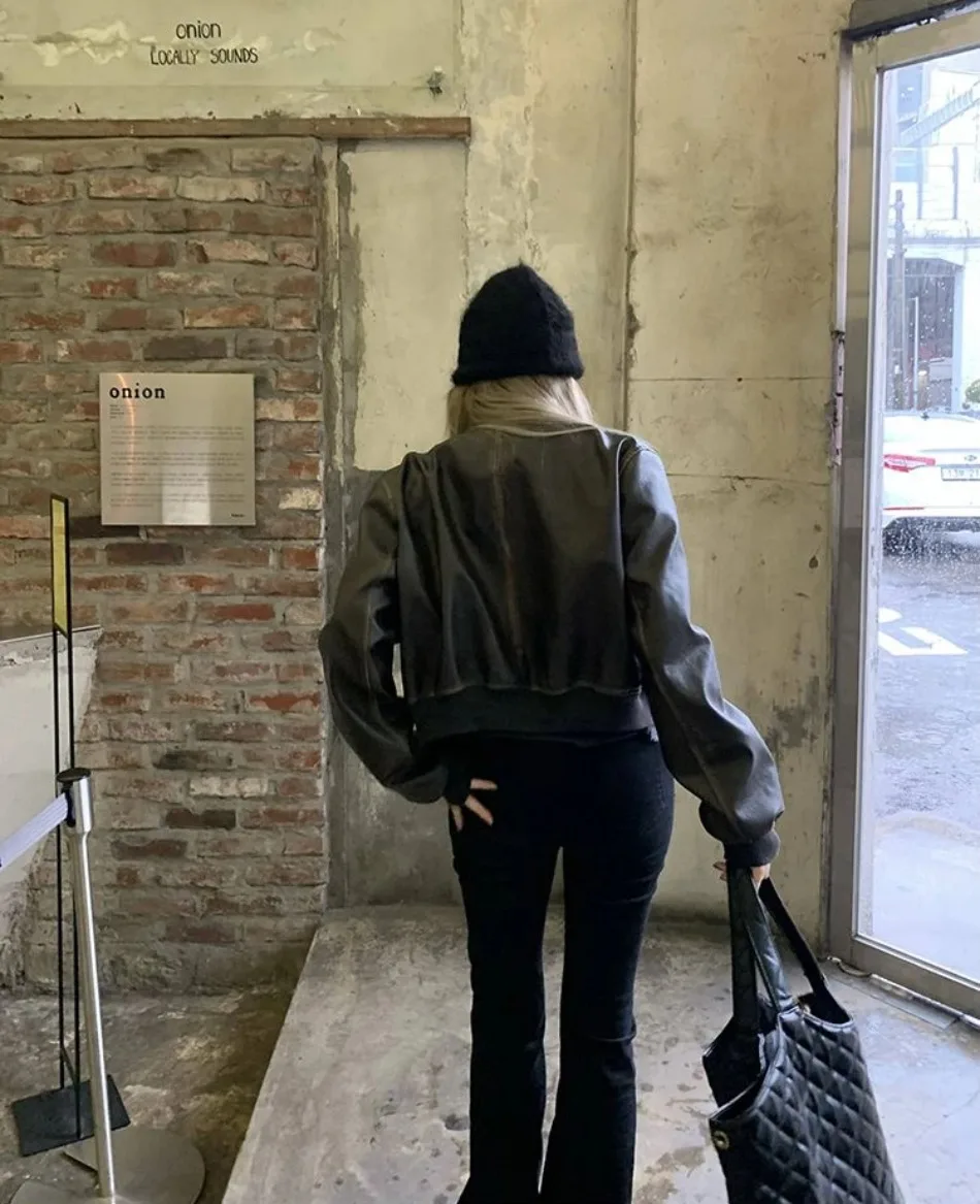 New in Autumn Winter Women High End Short Motorcycle Leather Jacket Women Top Retro Brown Loose Casual Coat Female Clothing