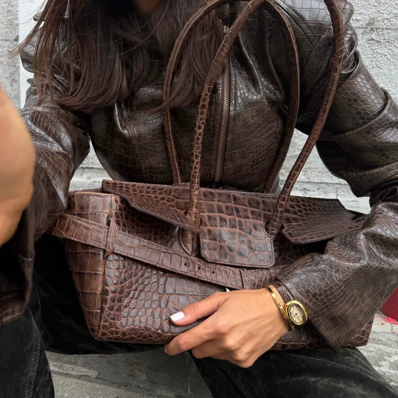 Street Women's Short Leather Jacket Slim Waist Cinched Lapel Long Sleeve Zipper Female Coat 2026 Autumn Lady Fashion Jackets