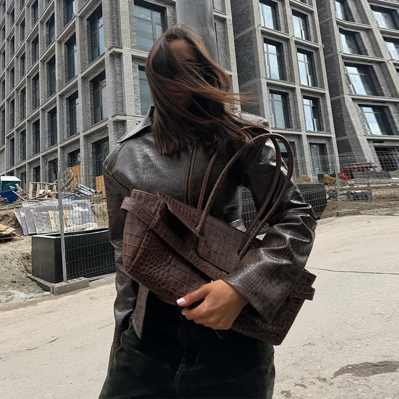 Street Women's Short Leather Jacket Slim Waist Cinched Lapel Long Sleeve Zipper Female Coat 2026 Autumn Lady Fashion Jackets