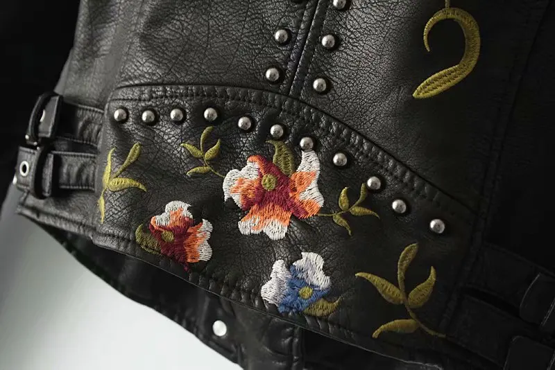 2026 New Women's High Street Floral Print Embroidery Faux Leather Jackets Female Moto & Biker Rivet Black Punk Outerwear Coats