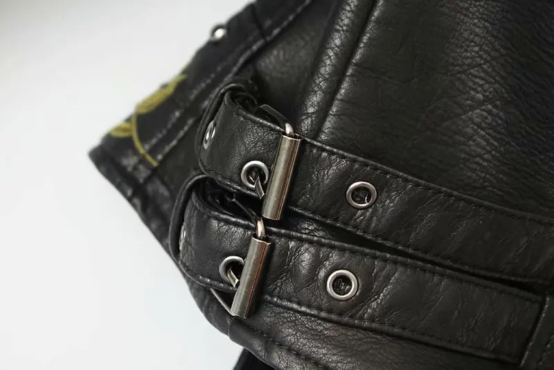 2026 New Women's High Street Floral Print Embroidery Faux Leather Jackets Female Moto & Biker Rivet Black Punk Outerwear Coats