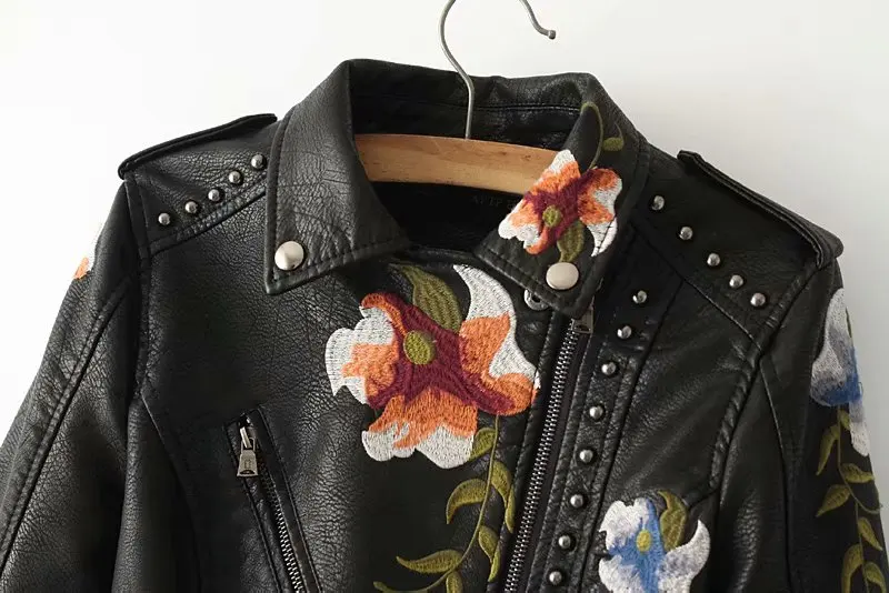 2026 New Women's High Street Floral Print Embroidery Faux Leather Jackets Female Moto & Biker Rivet Black Punk Outerwear Coats