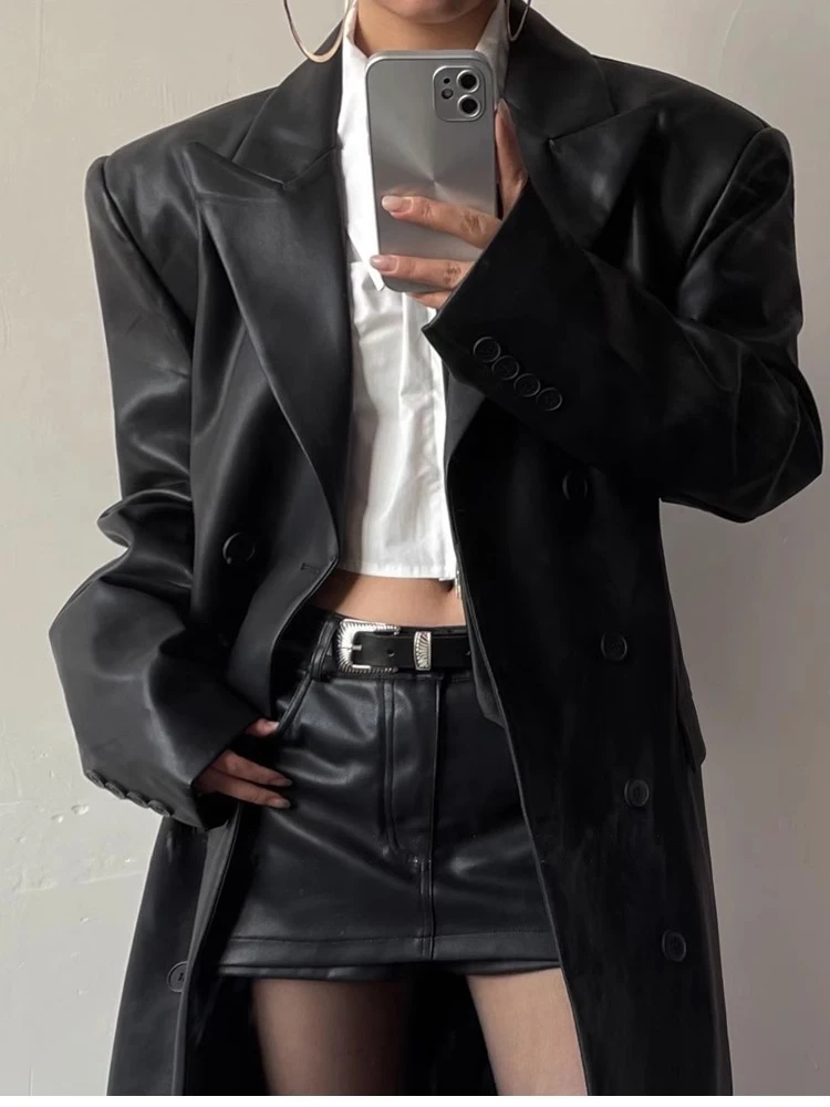 Mauroicardi Autumn Long Black Fitted Soft Pu Leather Trench Coat for Women Shoulder Pads Double Breasted Luxury European Clothes