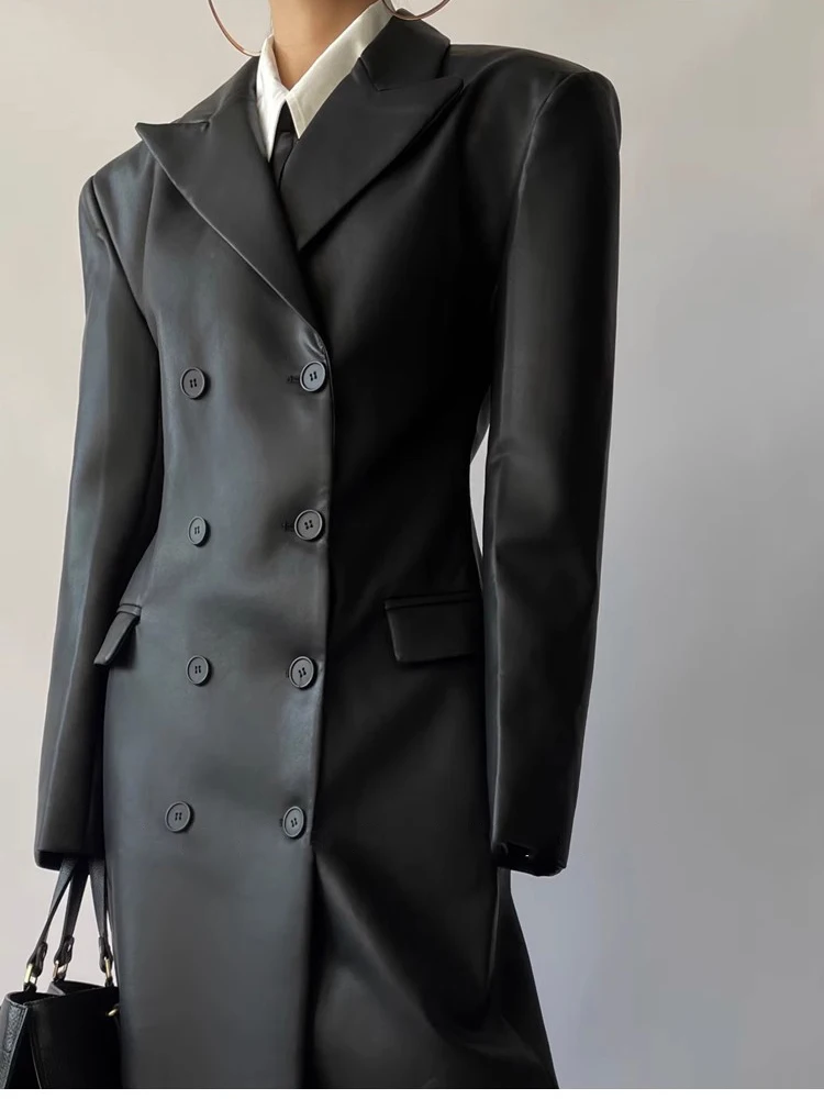 Mauroicardi Autumn Long Black Fitted Soft Pu Leather Trench Coat for Women Shoulder Pads Double Breasted Luxury European Clothes