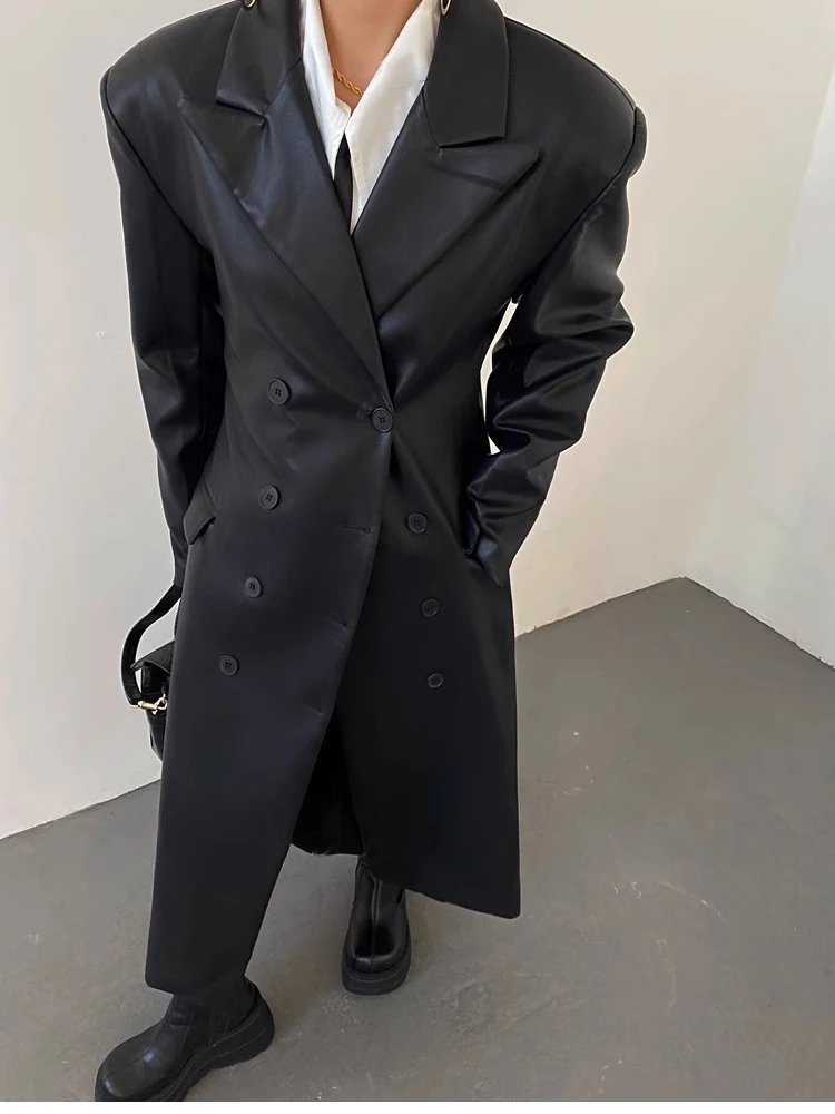 Mauroicardi Autumn Long Black Fitted Soft Pu Leather Trench Coat for Women Shoulder Pads Double Breasted Luxury European Clothes