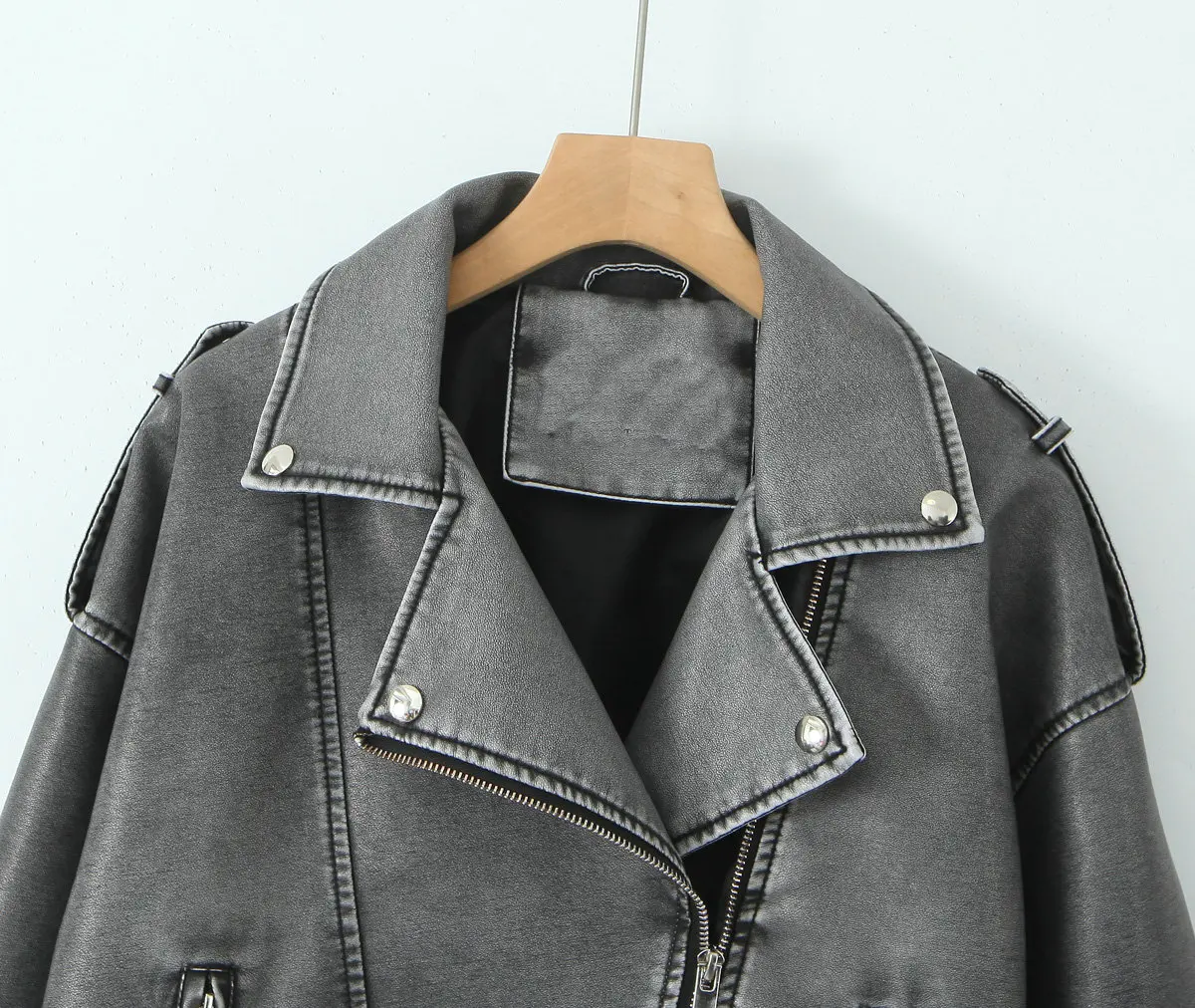 2027 New Fashion Women's Motor Biker Washed Gray Faux Leather Jackets Female Autumn Winter Retro Loose PU Zipper Streetwear Coat