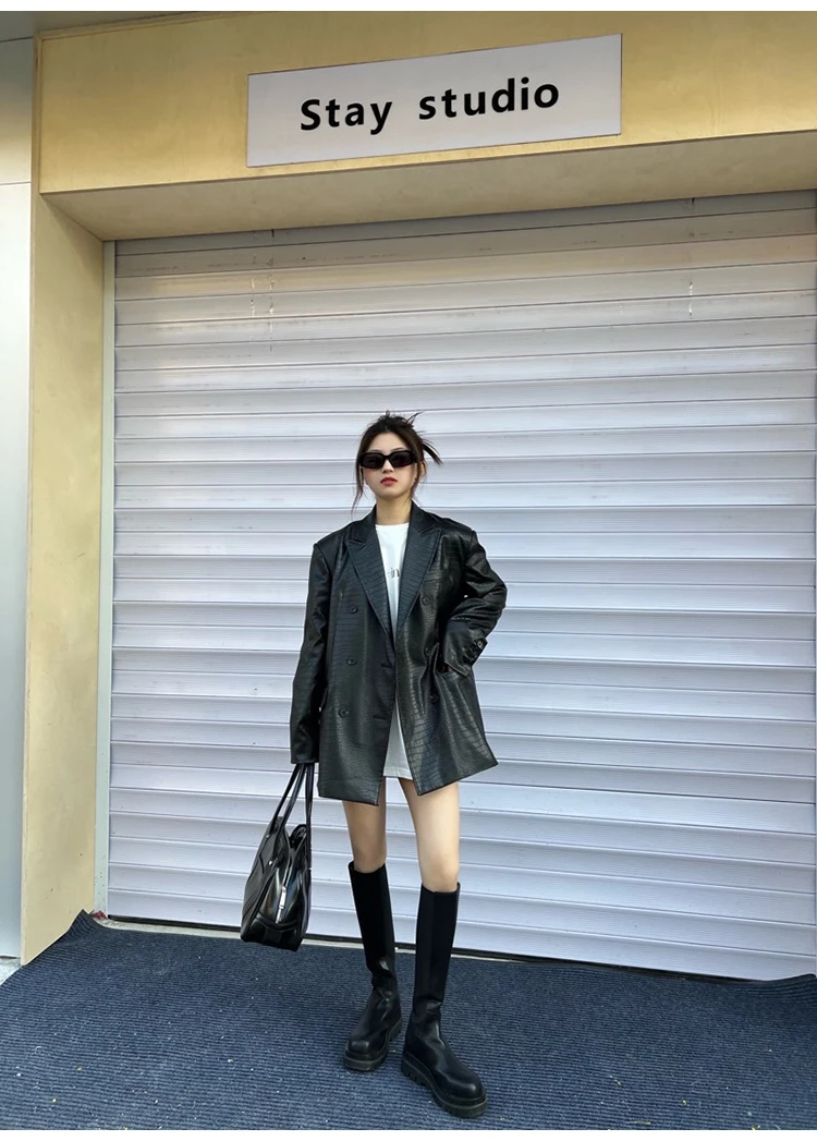 Lautaro Autumn Oversized Shiny Purple Crocodile Pattern Faux Leather Blazer Women Long Sleeve Double Breasted Y2K Jacket Fashion