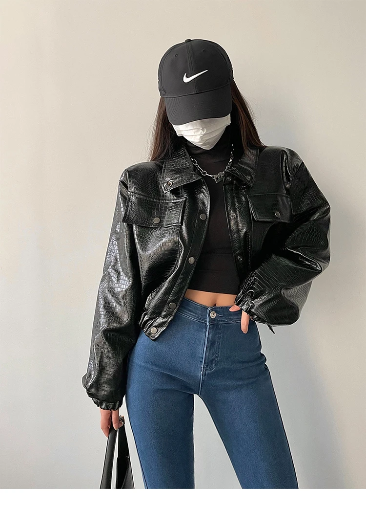 Lautaro-Crocodile Print Faux Leather Jacket for Women, Short, Cool, Oversized, European Fashion Streetwear, Button Up, Spring