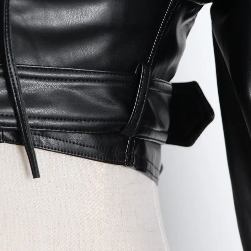 Lautaro Y2k Black Faux Leather Crop Top Women Square Neck Long Sleeve Zipper Cropped Jacket 2021 Sexy Backless Fashion 5xl 6xl