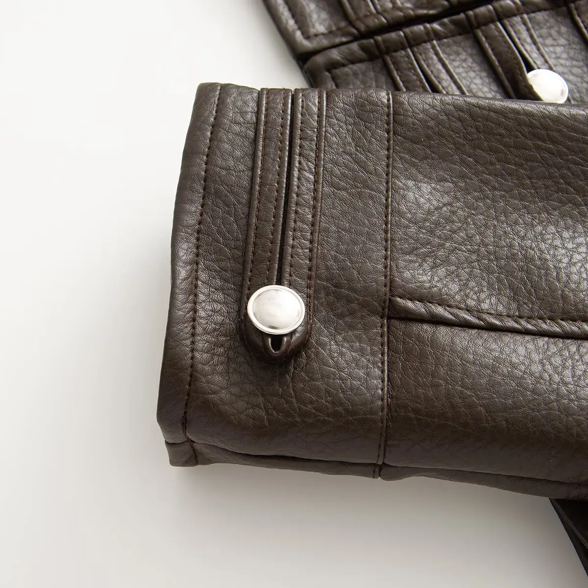 2026 Autumn Winter Women's High Street Black Faux Leather Short Jackets Lady Retro Napoleon Buttons PU Loose Fit Coats Outerwear