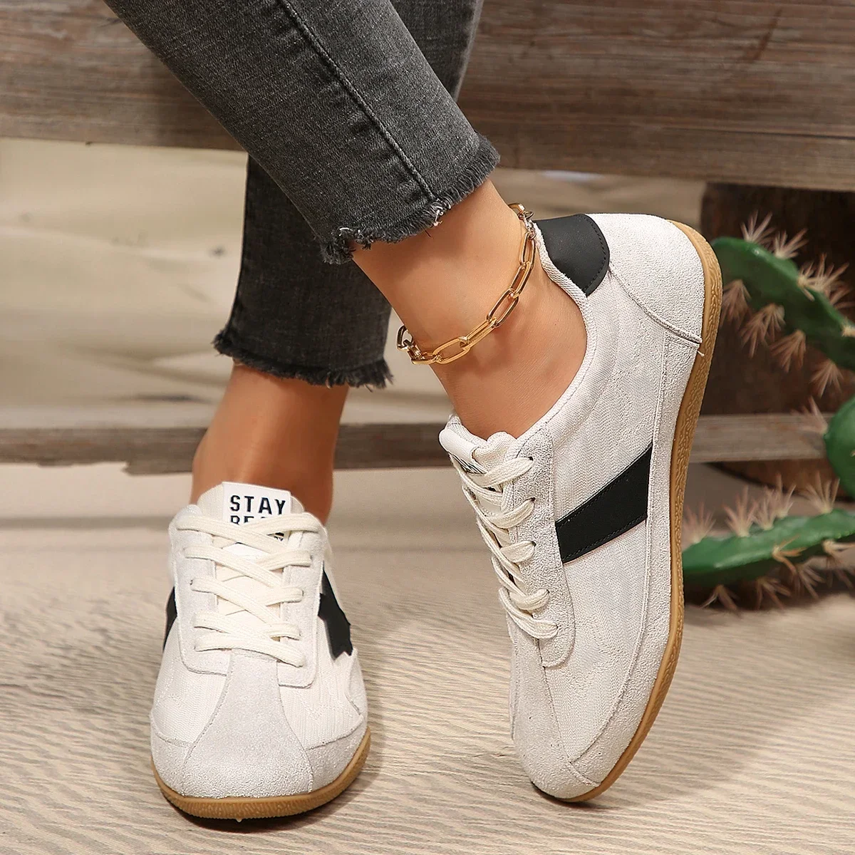 New Women Pattern Canvas Sneakers Women Casual Shoes Women Sneakers Shoes Flat Lace-Up Zapatillas Mujer Chaussure Femme