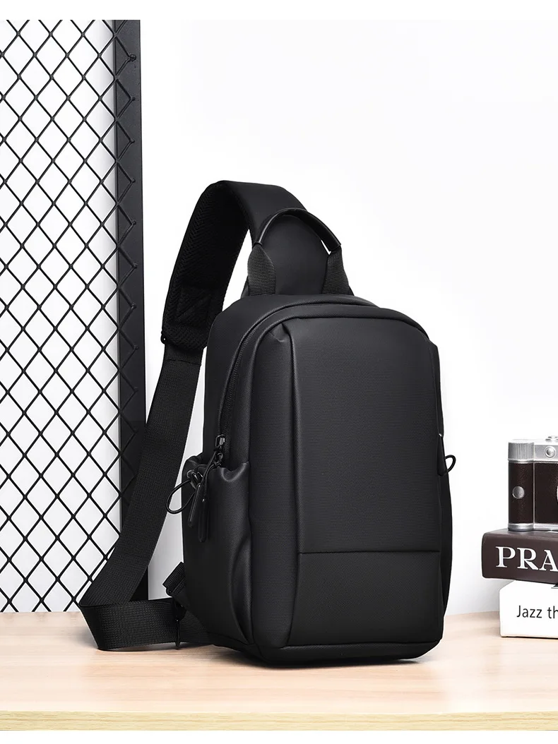 Men chest bag fashionable shoulder bag casual travel women crossbody bag multifunctional high-end lightweight waterproof bag