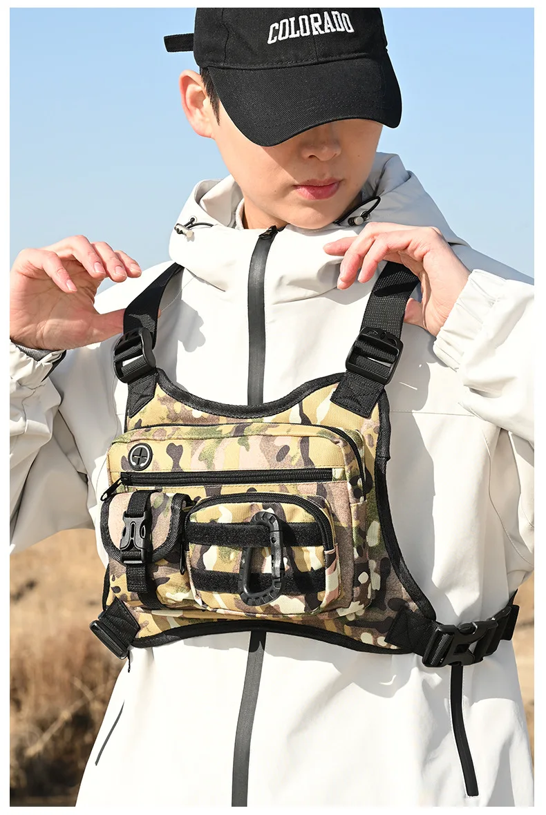 Outdoor Chest Bag for Travel Cycling Running Sports Chest Pack Multi-Pocket Tactical Chest Bag for Outdoor Activities