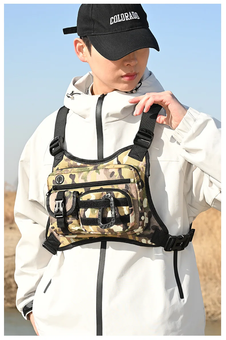 Outdoor Chest Bag for Travel Cycling Running Sports Chest Pack Multi-Pocket Tactical Chest Bag for Outdoor Activities