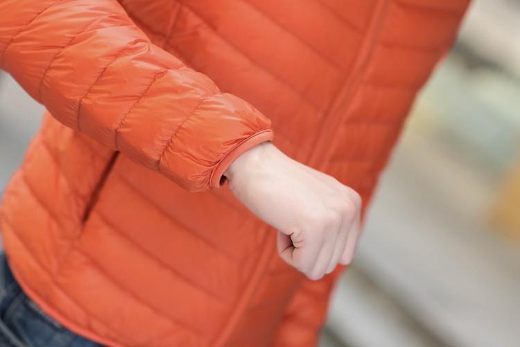 Men Thick 90% Duck Down Jackets With Hooded Puffer Jacket Man Good Manufacture Winter Spring Outwear Windproof Warm Coat Man