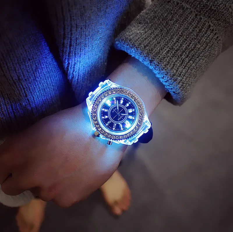 LED Light Flash Luminous Watches Women Men Boys Girls Silicone Wrist Watch Fashion Rhinestone Clock Kids Children Relogio Saati