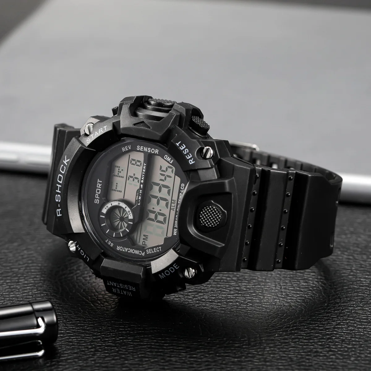 Men's Watch Fashion Sports Electronic Wristwatch Large Dial Multifunctional Waterproof Luminous Alarm Kids Male's Military Watch