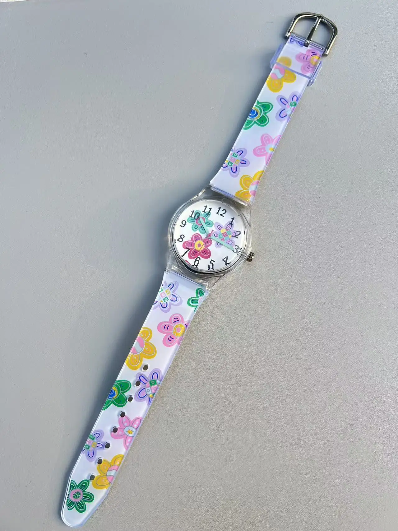 High Quality New Fashion Children Students Quartz Watches Kids Soft Waterproof Sports Heart Butterfly Wristwatches Xmas