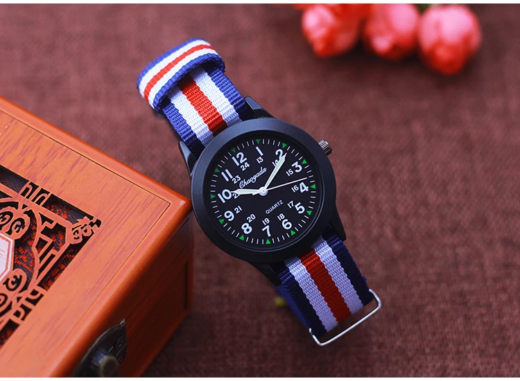 Fashion Women Man Canvas Color Stripes Strap Watches Children 24 Hours Quartz Luminous Pointer Students Cool Waterproof Watches