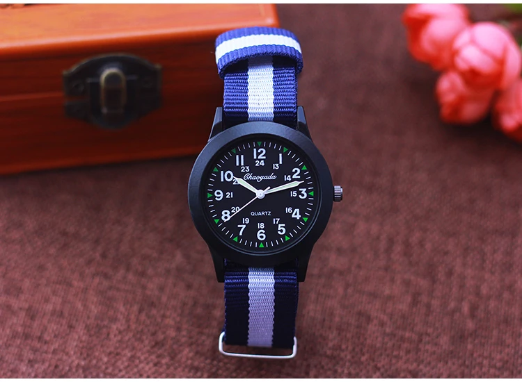 Fashion Women Man Canvas Color Stripes Strap Watches Children 24 Hours Quartz Luminous Pointer Students Cool Waterproof Watches