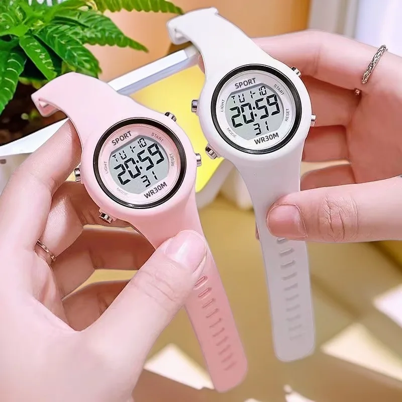 Multifunction Kids Watch Fashion Boys and Girls Student Electronic Wristwatch Alarm Clock Luminous college style Sports watch