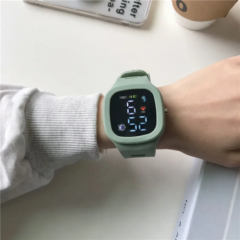 Multifunction Kids Watch Fashion Boys and Girls Student Electronic Wristwatch Alarm Clock Luminous college style Sports watch