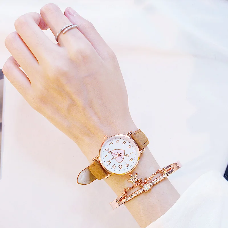 2024 New Cute Heart-shaped Dial Children's Female Watch Female Student Fashion Watch Simple Girl Girlfriend orologio donna
