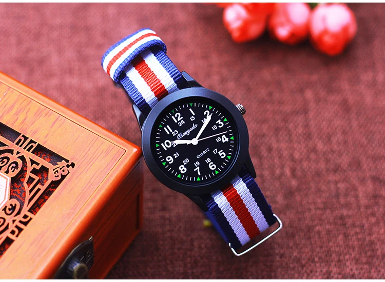 2026 New Fashion Sports Contrast Stripes Quartz Watches For Children Boys Girls Students Woman Man Cool Waterproof Birthday Gift
