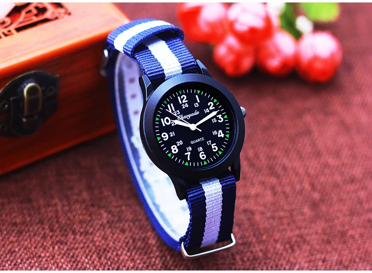 2026 New Fashion Sports Contrast Stripes Quartz Watches For Children Boys Girls Students Woman Man Cool Waterproof Birthday Gift