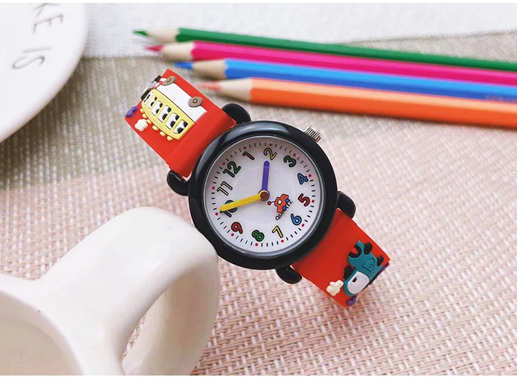 Chaoyada Fashion Boys Girls Little Cars Cartoon Strap Car Hands Personality Quartz Watches Students Kids Cool Gifts Watches