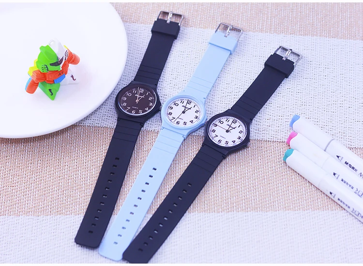 2026 child children boys girls  Primary school students rubber jelly color simple clear number quartz watches kids gifts watches
