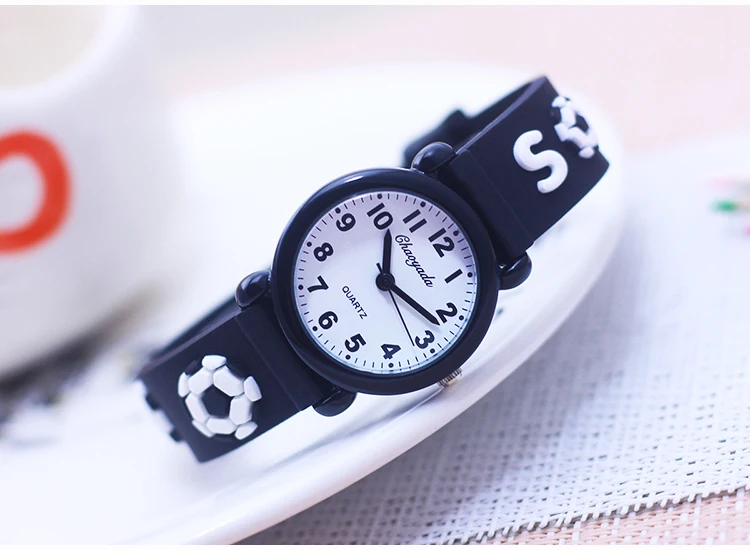 new fashion cool children boys girls football soccer watches kids little students silicone soft strap cartoon sports watches