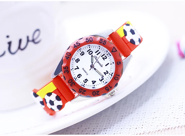 New Children's Boys Gilrs 3D Cool Football Silicone Strap Watches Students 3-12ages Kids Football Match Sports Waterproof Watch