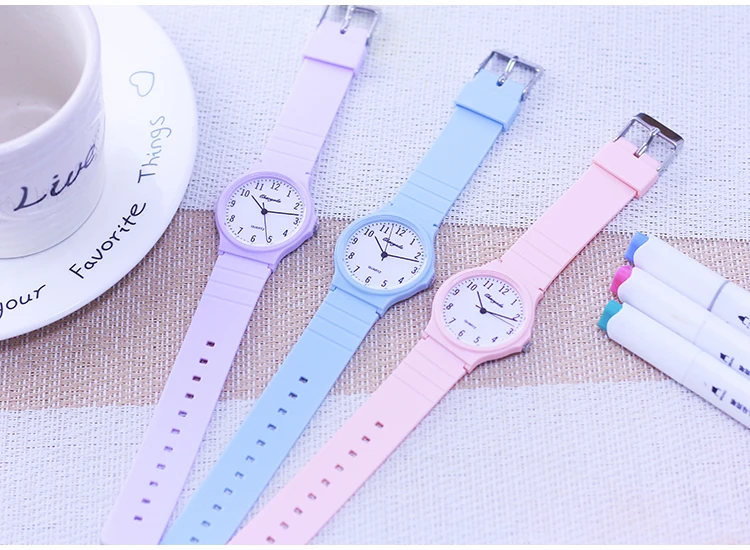 2026 Famous Brand Children Woman Man Fashion Ultra-Thin Quartz Watches Simple Casual Clear Digital Watches for Students Gifts