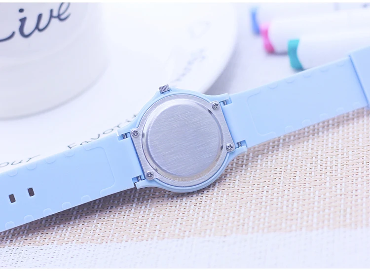 2026 Famous Brand Children Woman Man Fashion Ultra-Thin Quartz Watches Simple Casual Clear Digital Watches for Students Gifts