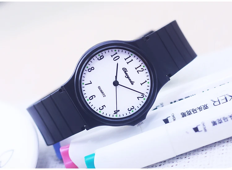 2026 Famous Brand Children Woman Man Fashion Ultra-Thin Quartz Watches Simple Casual Clear Digital Watches for Students Gifts