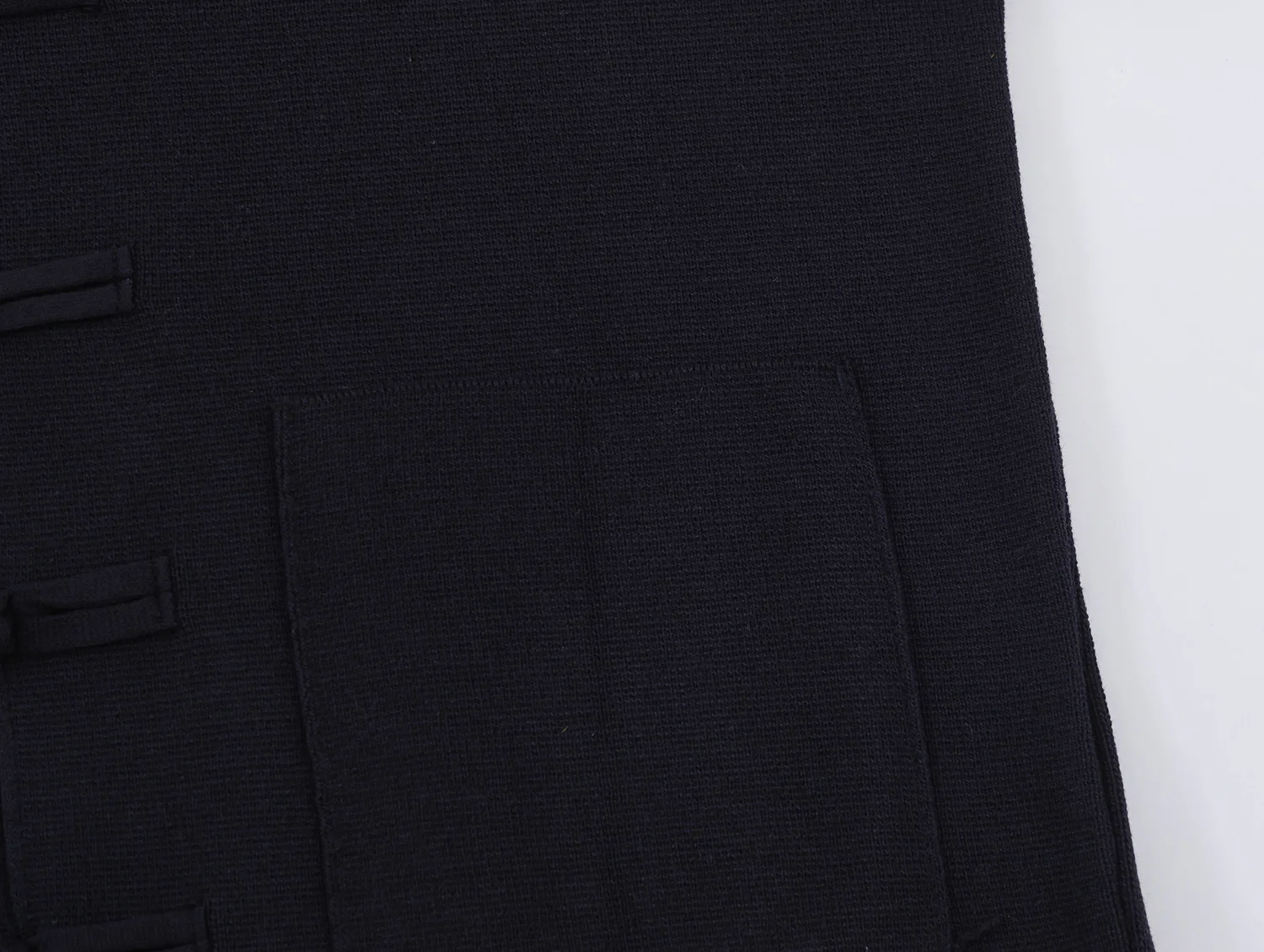 YENKYE New Women Navy Blue Frog Fastening Crop Cardigan  Stand-up Collar Long Sleeves With Pockets Short Knit Outerwear Vintage