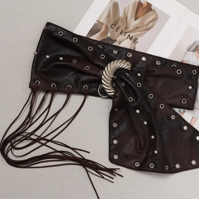DEAT Fashion Retro Tassels Waistband For Women Trendy Metal Buckle Waist Seal Female New Arrival 11A02111
