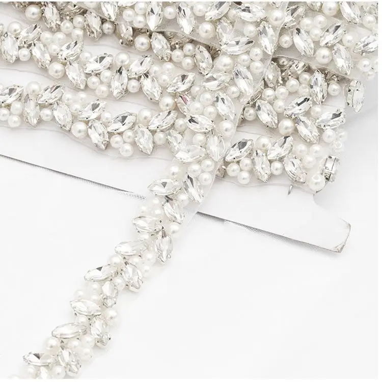JLZXSY Pearl Beaded Handmade Rhinestone Applique Trim DIY Bridal Belt Iron Sew On Crystal Applique Trimming Wedding Accessories