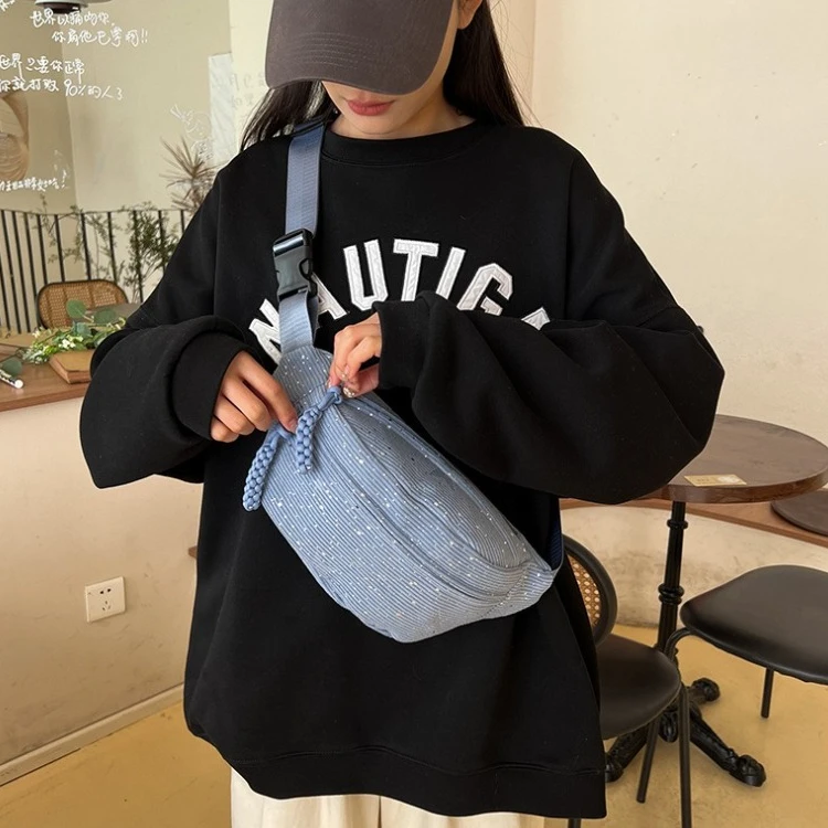 New Trendy and Minimalist Sports Casual Wind Lamp Core Velvet Waist Bag Solid Color Large Capacity Shoulder Bag Chest Bag