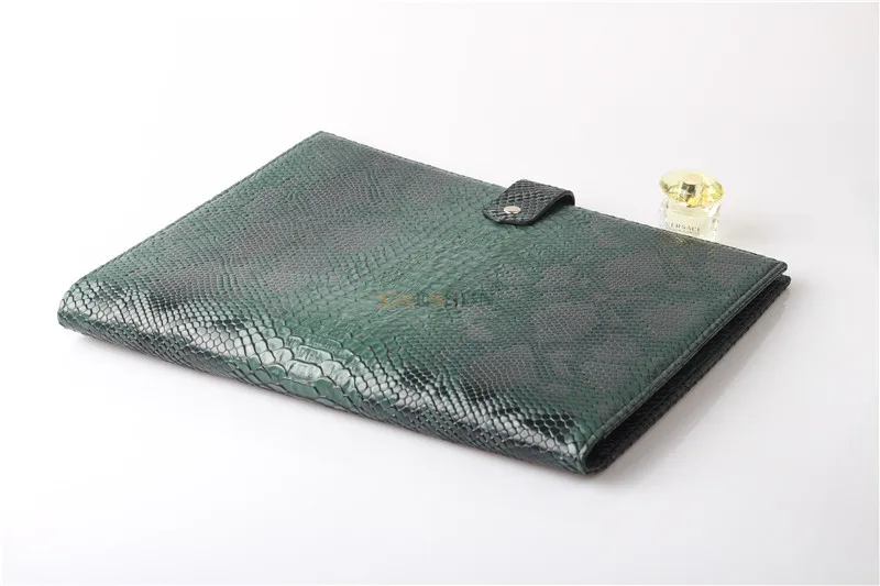 XMESSUN Fashion Customized Folders File Laptop Embrossed Snake Pattern Pouch Bag For Macbook Air Pro 13 inch 2026 Trendy Bag