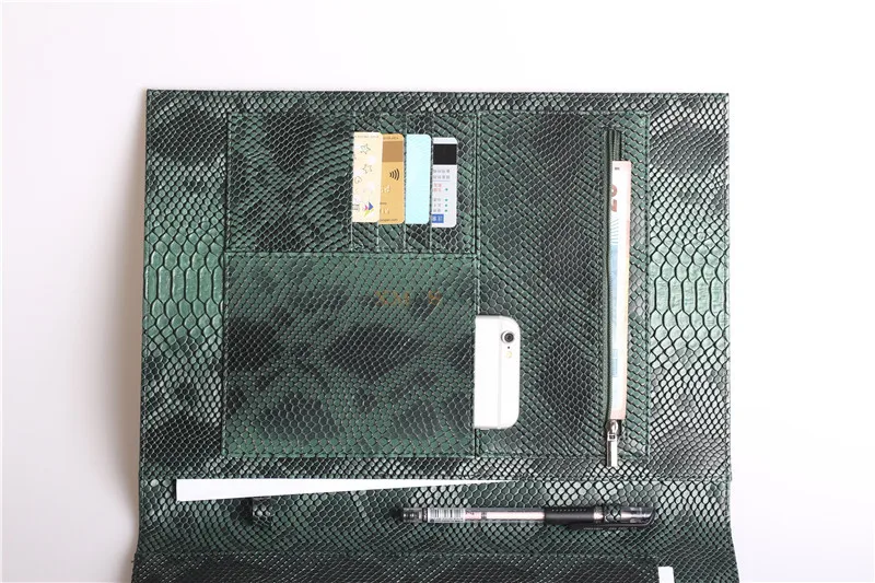 XMESSUN Fashion Customized Folders File Laptop Embrossed Snake Pattern Pouch Bag For Macbook Air Pro 13 inch 2026 Trendy Bag