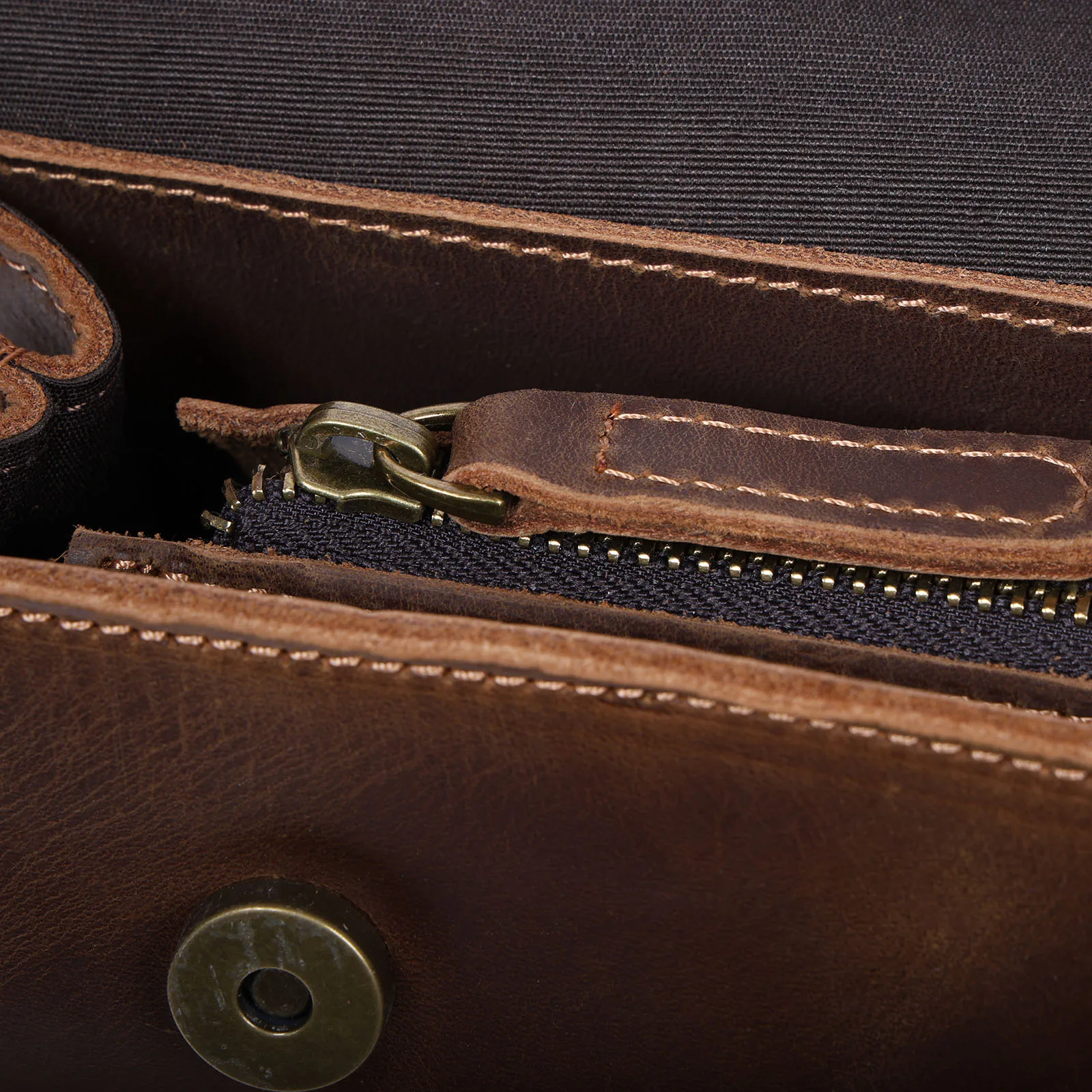 Vintage Men's Genuine Leather Briefcase 14' Laptop Bag, Messenger Bags For Work Business Crazy Horse Cowhide Handbag