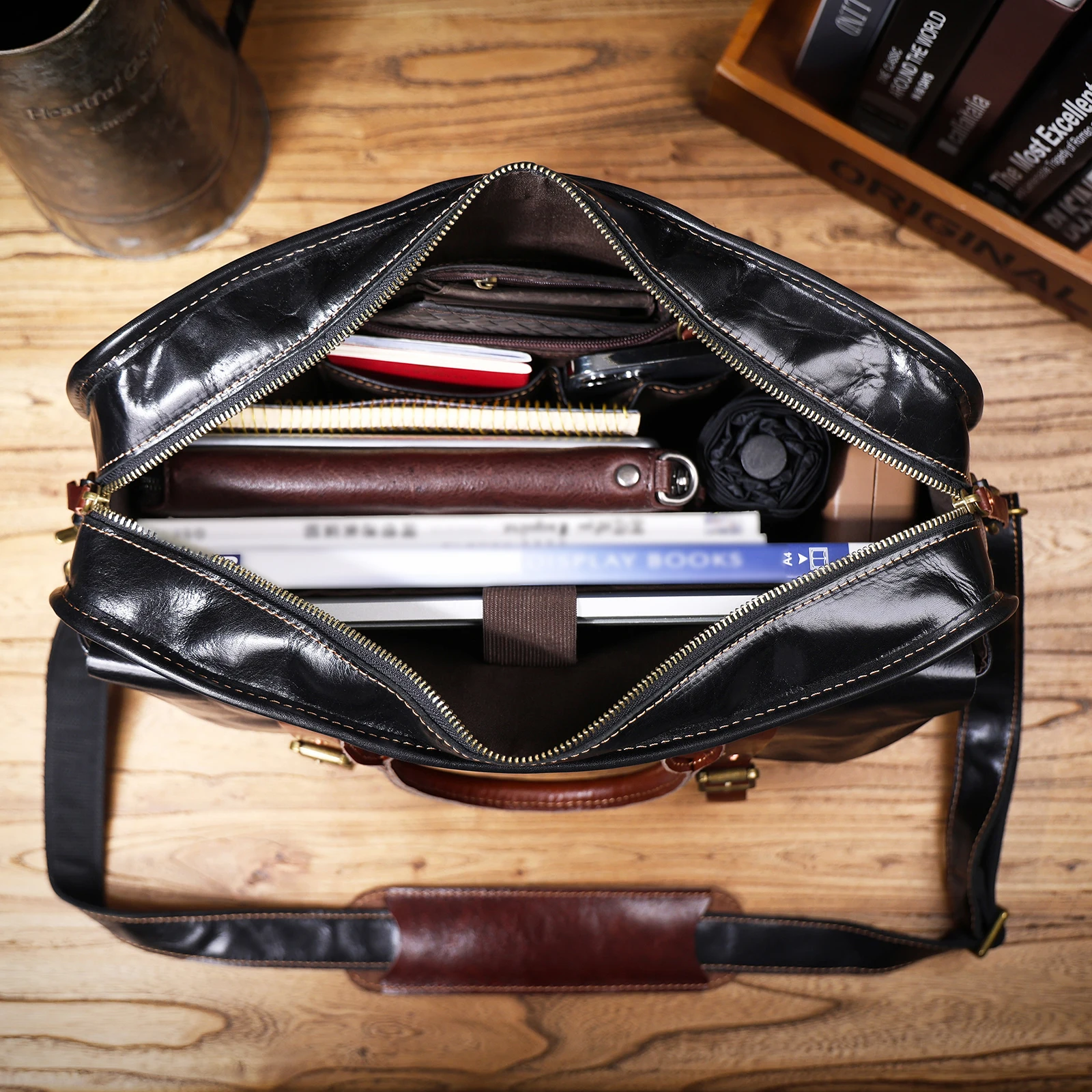 Genuine Leather Men's Brifecase 15 Inch Laptop Bags Simple Cowhide Messenger Bag Vegetable-tanned Leather Business Casual Style