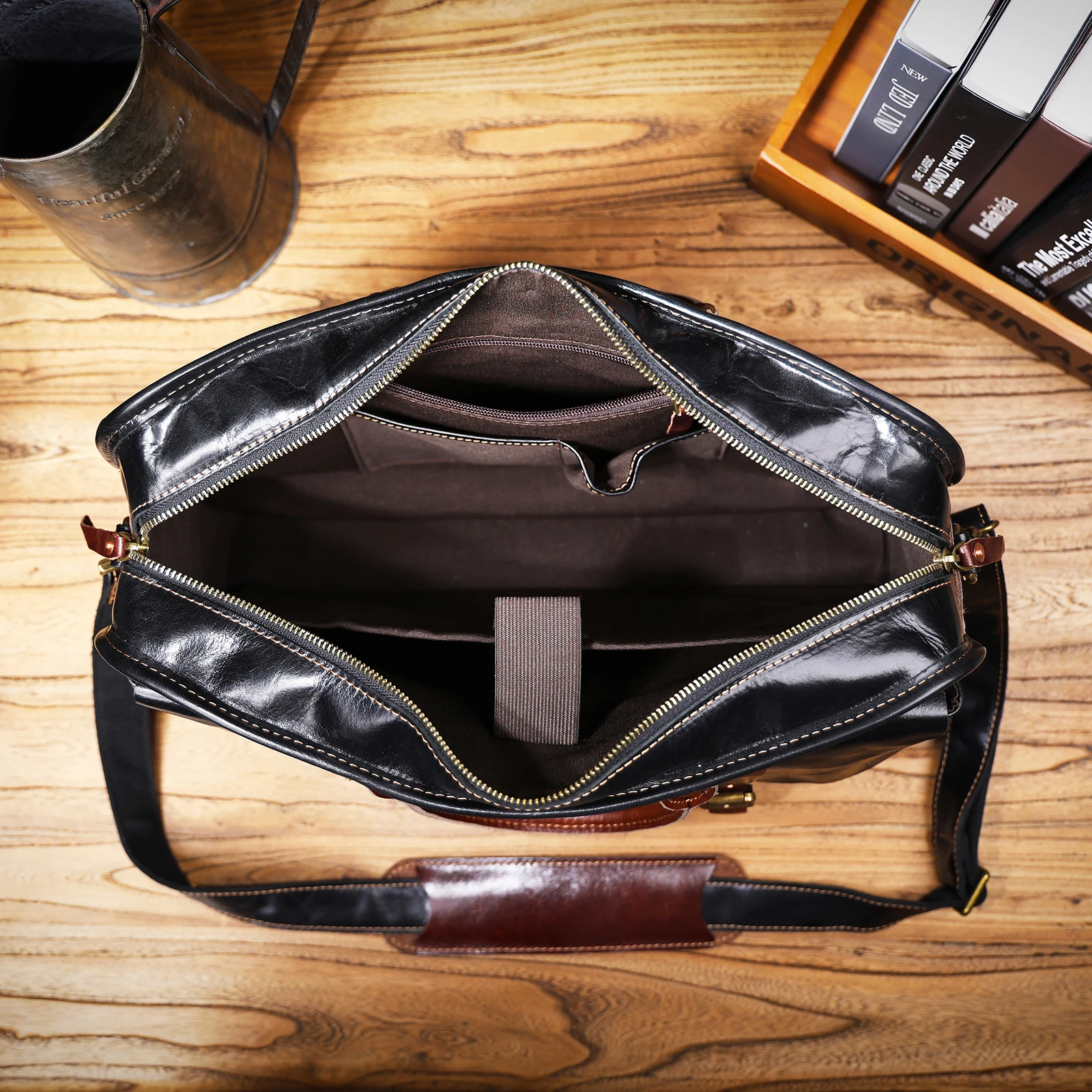 Genuine Leather Men's Brifecase 15 Inch Laptop Bags Simple Cowhide Messenger Bag Vegetable-tanned Leather Business Casual Style